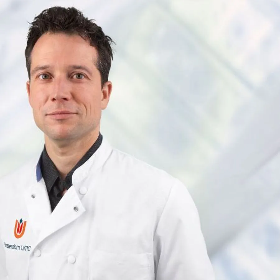 Dr. Tim de Meij